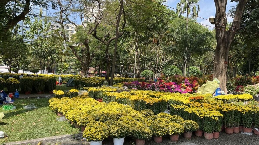 Blumenmarkt im Park